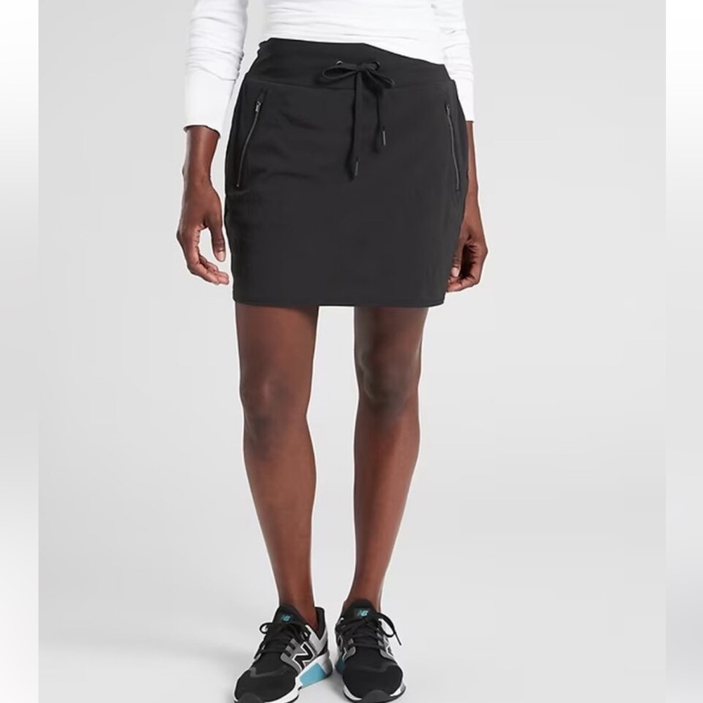 Athleta Black Trekkie North Skort Skirt size 10